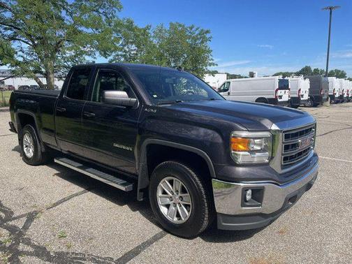 Iridium Metallic 2014 GMC Sierra 1500 SLE