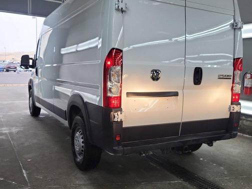 2025 RAM ProMaster 2500 Tradesman