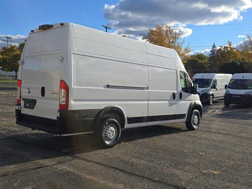2025 RAM ProMaster 3500 High Roof
