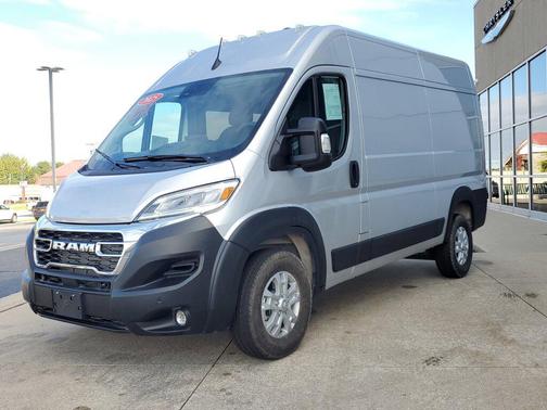 2025 RAM ProMaster 1500 Base