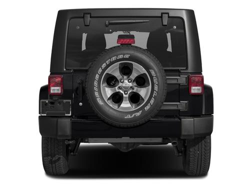 Bright White Clearcoat 2017 Jeep Wrangler Unlimited Sahara
