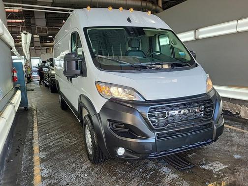 Bright White Clearcoat 2025 RAM ProMaster 3500 High Roof