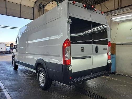 Bright White Clearcoat 2025 RAM ProMaster 3500 High Roof