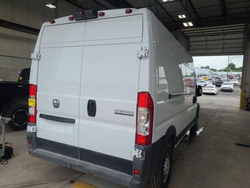 2025 RAM ProMaster 2500 Tradesman