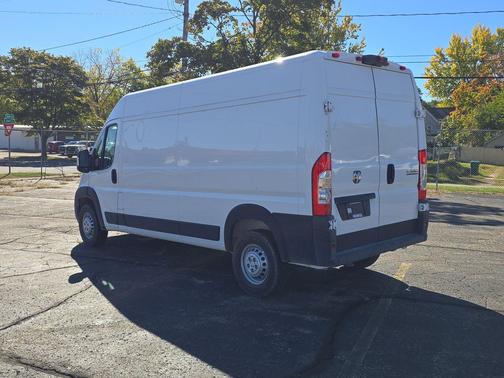 2025 RAM ProMaster 2500 Tradesman