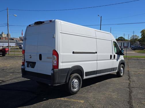 2025 RAM ProMaster 2500 Tradesman