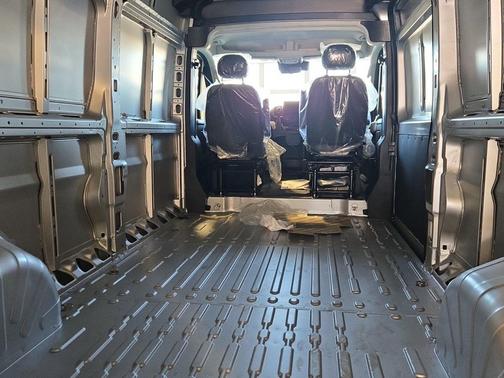Bright Silver Metallic Clearcoat 2025 RAM ProMaster 3500 High Roof