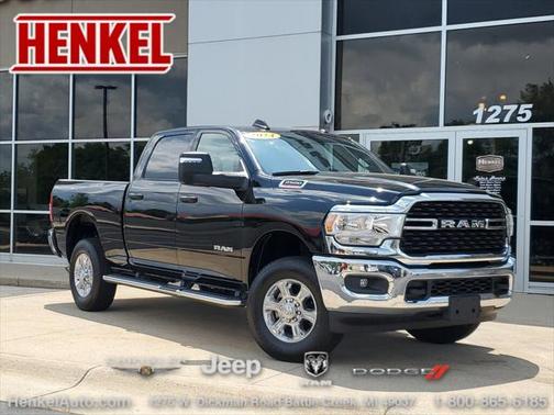 2024 RAM 2500 Big Horn Crew Cab 4x4 6'4' Box