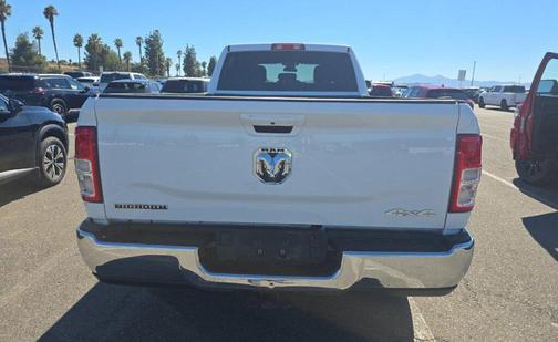 2022 RAM 3500 Big Horn Crew Cab 4x4 8' Box