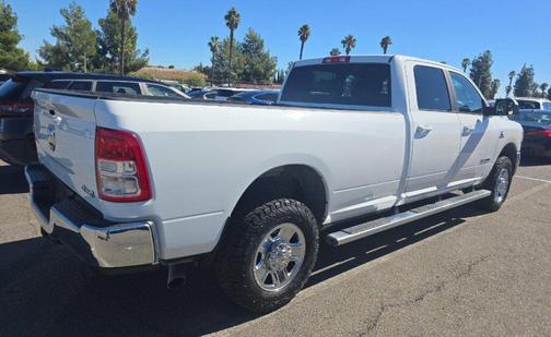 2022 RAM 3500 Big Horn Crew Cab 4x4 8' Box