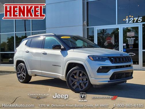 Silver Zynith Metallic Clearcoat 2025 Jeep Compass Limited