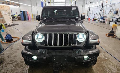 Granite Crystal Metallic Clearcoat 2025 Jeep Wrangler 4xe Sahara