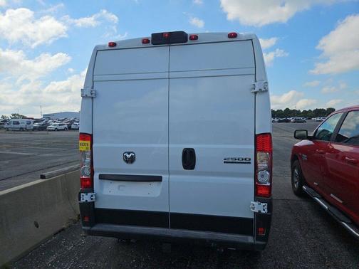 2025 RAM ProMaster 2500 Tradesman