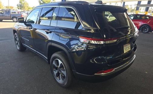 2023 Jeep Grand Cherokee 4xe Base