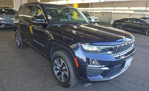 2023 Jeep Grand Cherokee 4xe Base