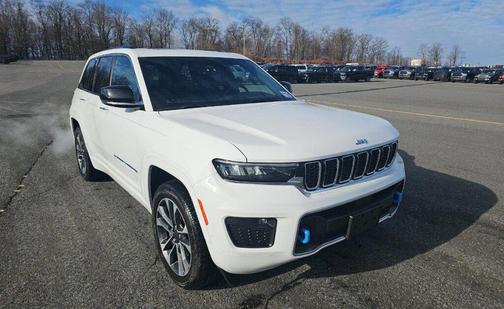 2023 Jeep Grand Cherokee 4xe Overland