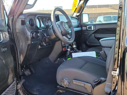 2025 Jeep Wrangler 4xe Rubicon