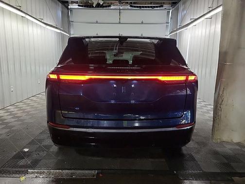 2024 Jeep Wagoneer S Launch Edition