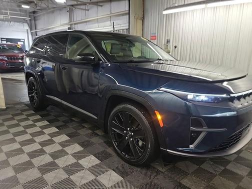 2024 Jeep Wagoneer S Launch Edition