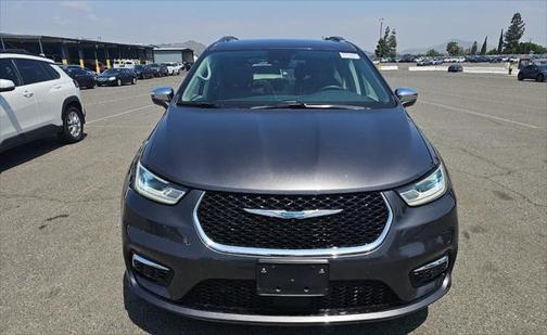 2021 Chrysler Pacifica Hybrid Limited
