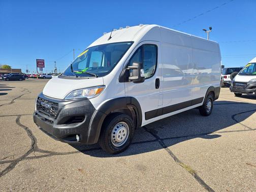 2025 RAM ProMaster 2500 Tradesman