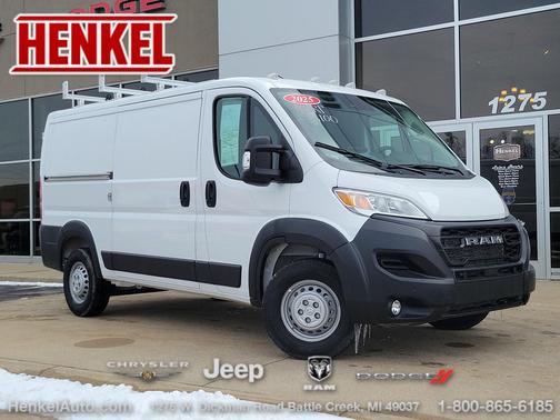 Bright White Clearcoat 2025 RAM ProMaster 2500 Tradesman