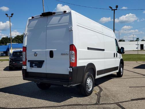 2025 RAM ProMaster 2500 Tradesman