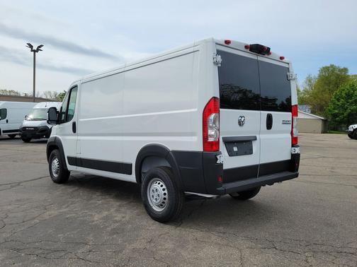 Bright White Clearcoat 2025 RAM ProMaster 1500 Low Roof