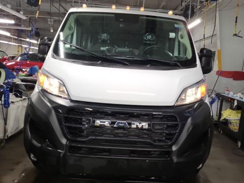 Bright White Clearcoat 2025 RAM ProMaster 1500 Low Roof