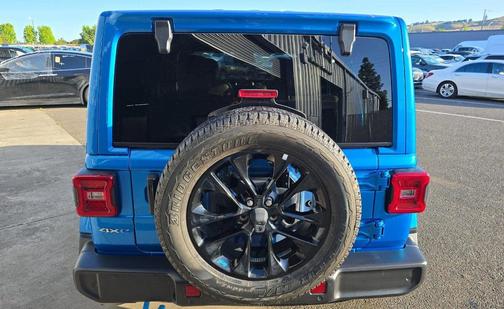 Hydro Blue Pearlcoat 2022 Jeep Wrangler Unlimited 4xe Sahara