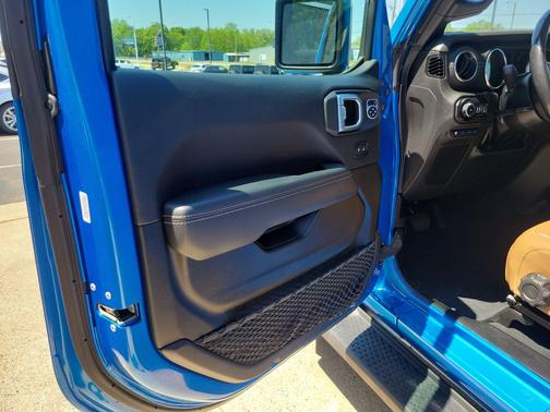 Hydro Blue Pearlcoat 2022 Jeep Wrangler Unlimited 4xe Sahara
