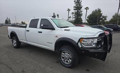 2022 RAM 2500 Tradesman Crew Cab 4x4 8' Box