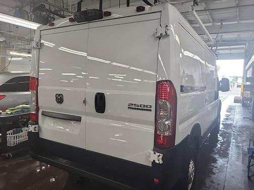 2025 RAM ProMaster 2500 Tradesman