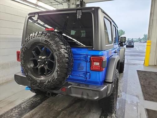 2024 Jeep Wrangler 4xe Willys