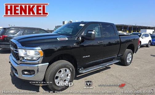 2024 RAM 2500 Big Horn Crew Cab 4x4 6'4' Box