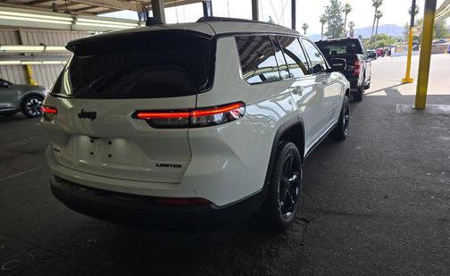 Bright White Clearcoat 2024 Jeep Grand Cherokee L Limited