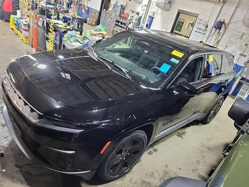 2024 Jeep Wagoneer S Launch Edition