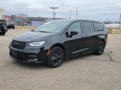 2022 Chrysler Pacifica Hybrid Limited