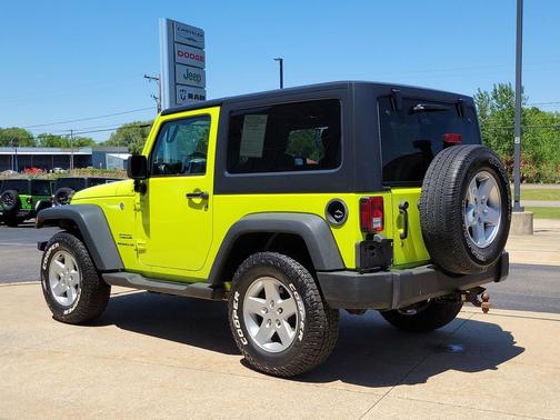 Hypergreen Clearcoat 2016 Jeep Wrangler Sport