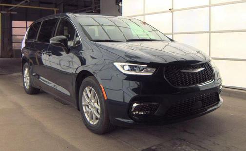 2025 Chrysler Pacifica L