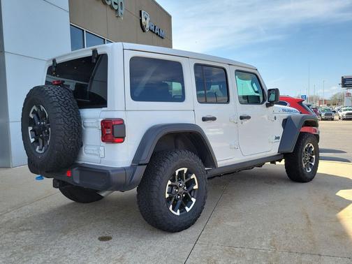 Bright White Clearcoat 2025 Jeep Wrangler 4xe Rubicon