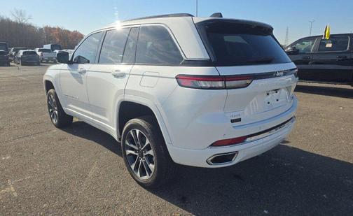 2024 Jeep Grand Cherokee Overland