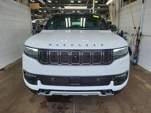 Bright White Clearcoat 2025 Jeep Wagoneer Series II Overland 4x4