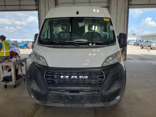 2025 RAM ProMaster 2500 Tradesman