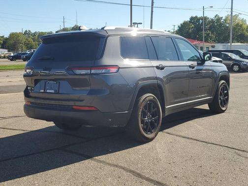 2024 Jeep Grand Cherokee L Altitude