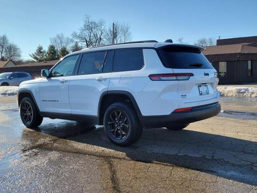 2025 Jeep Grand Cherokee L Altitude