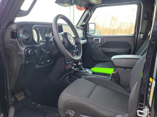 2025 Jeep Wrangler 4xe Rubicon