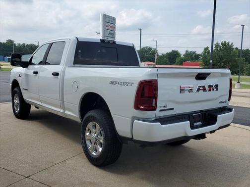 2025 RAM 2500 Big Horn Crew Cab 4x4 6'4' Box