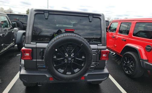 2025 Jeep Wrangler 4xe Sahara