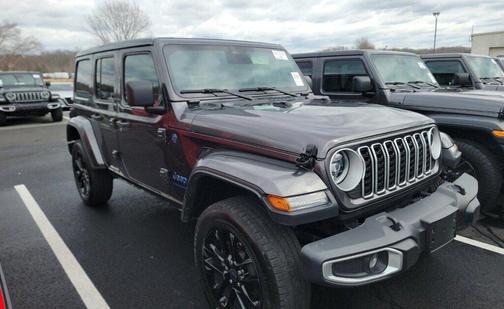 2025 Jeep Wrangler 4xe Sahara